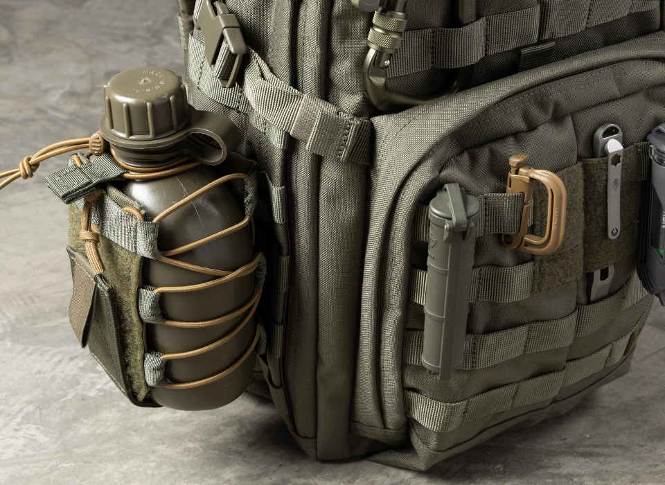 RUSHシリーズ共通仕様：MOLLE（PALS）ウェビングの拡張性